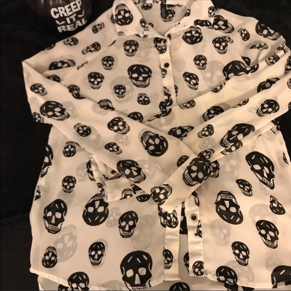 Nordstrom Tops - Skull Button Down Blouse ☠️☠️